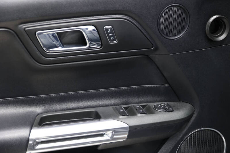 2016 Ford Mustang EcoBoost Premium