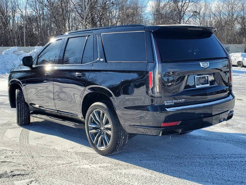 2022 Cadillac Escalade Sport