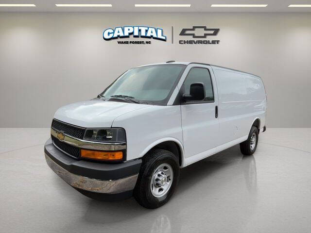 2025 Chevrolet Express 2500