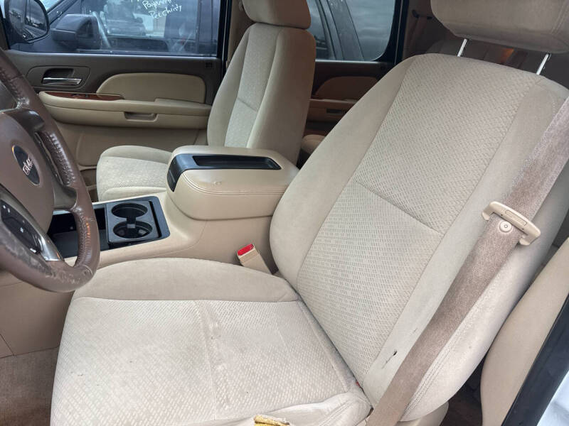 2007 GMC Yukon SLE