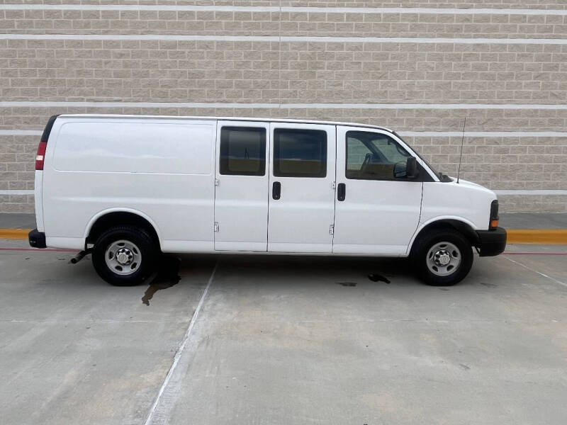 2014 Chevrolet Express 2500