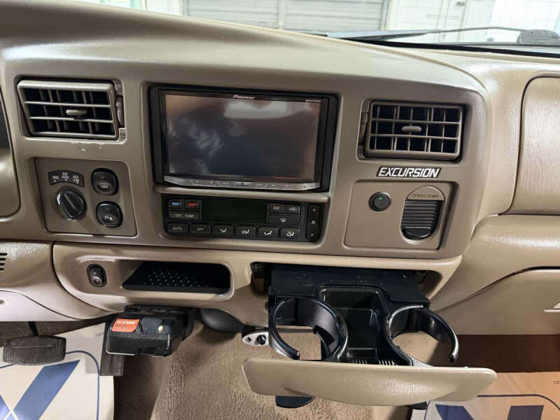 2004 Ford Excursion Limited