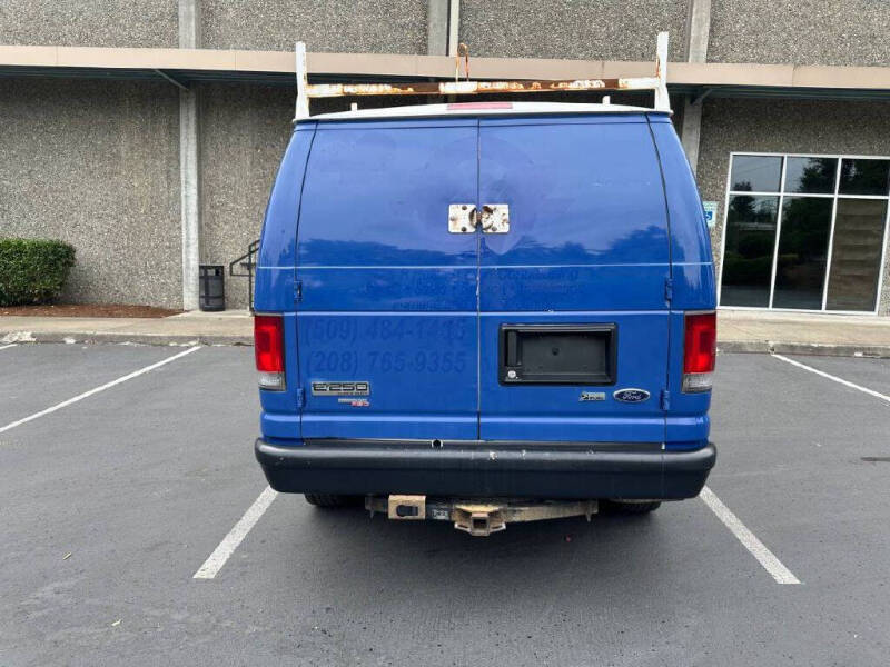 2013 Ford E-Series E-250