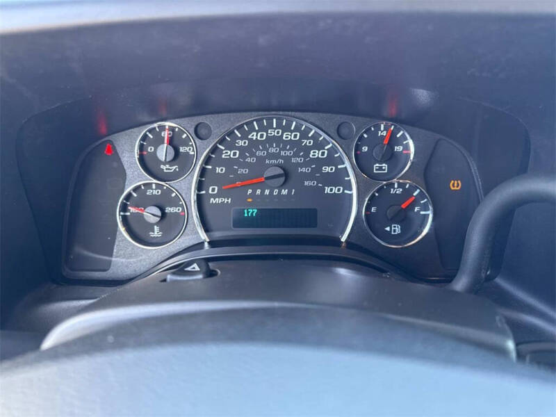 2024 Chevrolet Express 2500