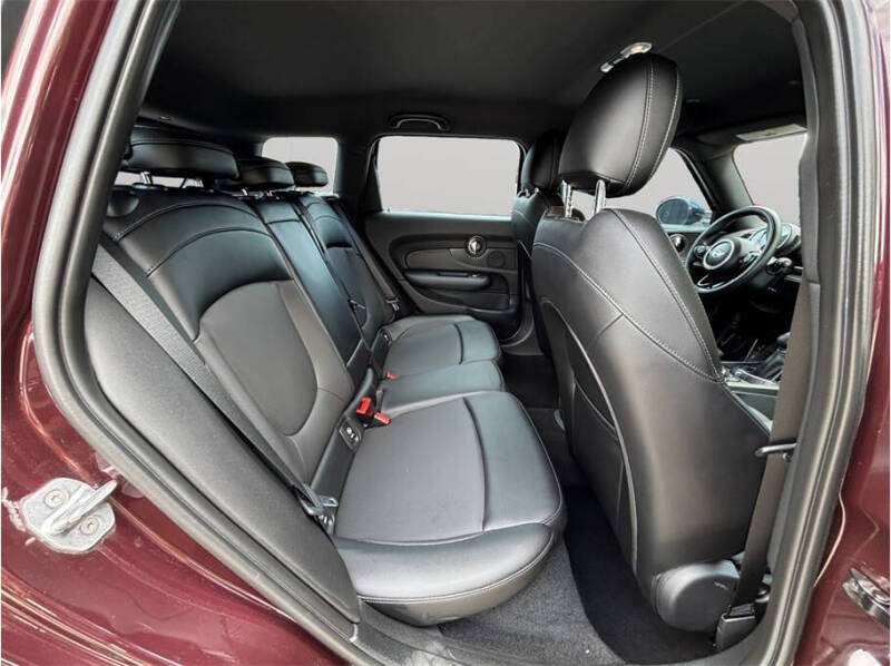 2017 MINI Clubman Cooper