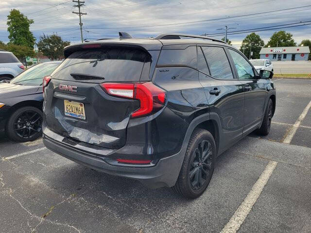 2022 GMC Terrain SLE