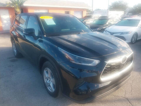 2021 Toyota Highlander L