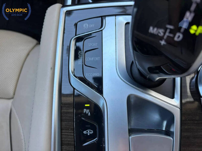 2016 BMW 7 Series 740i