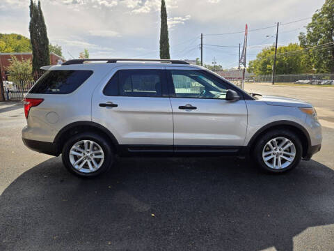 2015 Ford Explorer