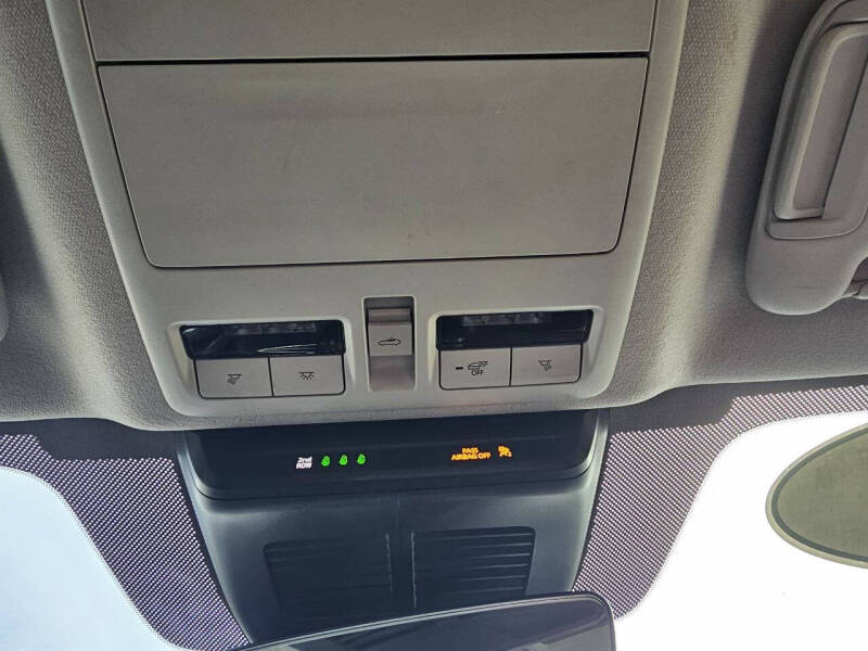 2024 Mazda Mazda3 Sedan 2.5 S Carbon Edition