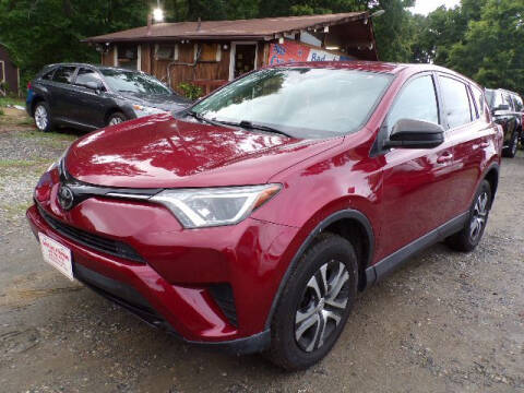 2018 Toyota RAV4 for sale at Select Cars Of Thornburg in Fredericksburg VA
