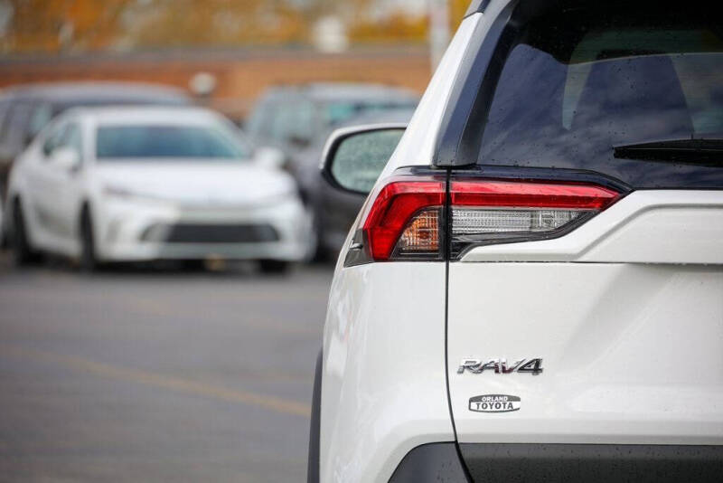 2025 Toyota RAV4 XLE