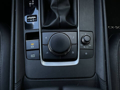 2025 Mazda CX-50 2.5 S Select