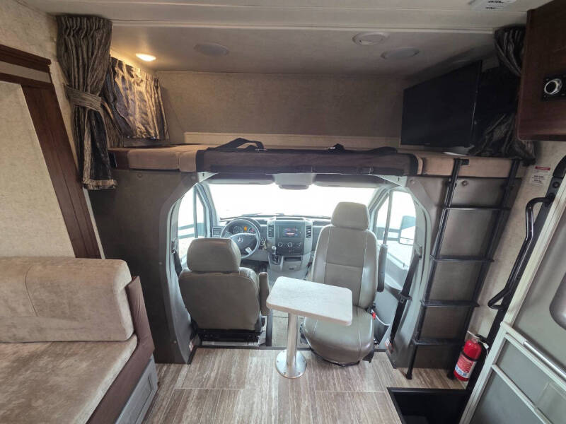2017 Forest River Sunseeker