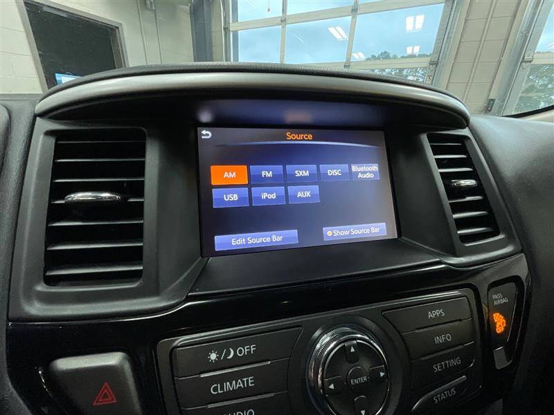 2020 Nissan Pathfinder S