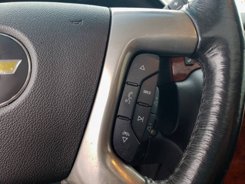 2013 Chevrolet Avalanche LTZ Black Diamond