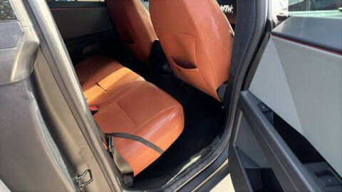 2025 Tesla Cybertruck