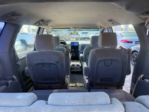 2006 Toyota Sienna