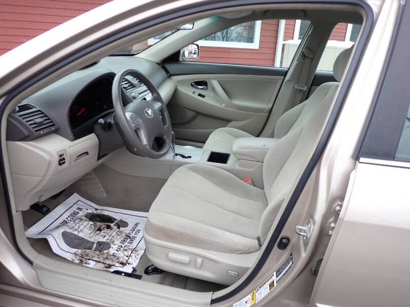 2009 Toyota Camry LE