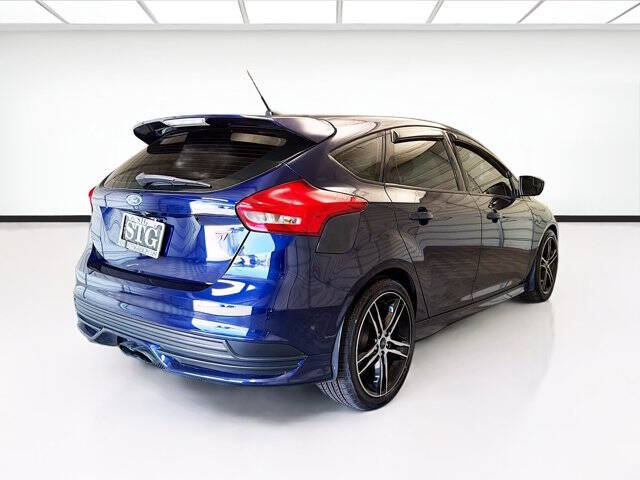 2017 Ford Focus ST