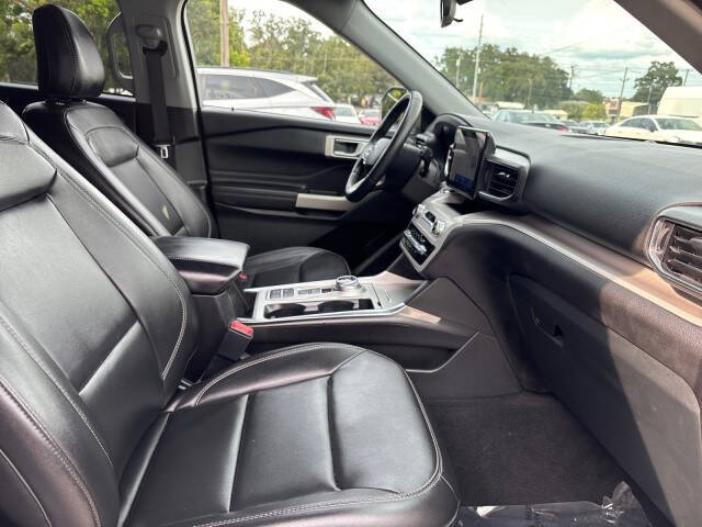 2024 Ford Explorer XLT