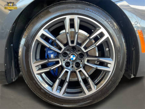 2025 BMW 5 Series 530i