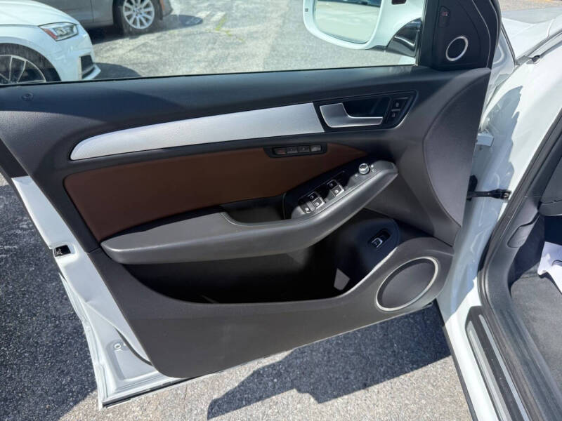 2017 Audi Q5 2.0T quattro Premium Plus