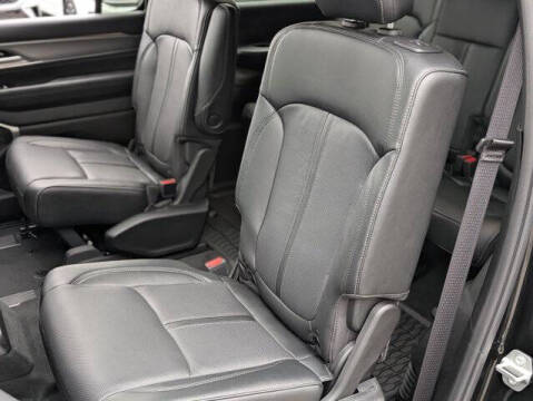 2024 Jeep Wagoneer Carbide