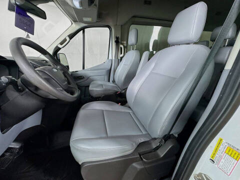 2018 Ford Transit