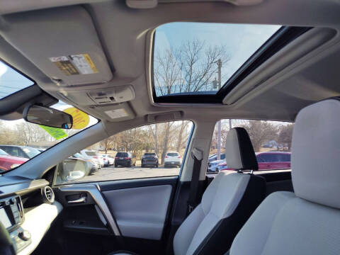 2017 Toyota RAV4 XLE