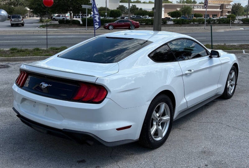 2019 Ford Mustang EcoBoost