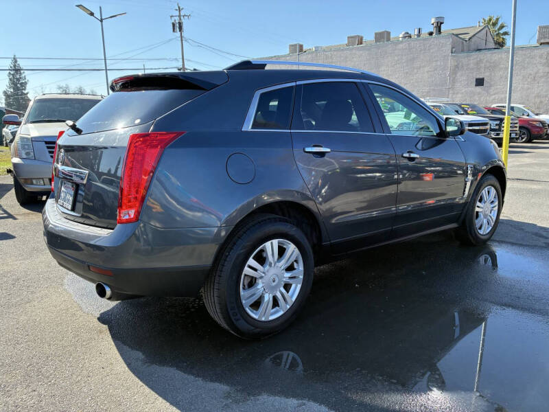 2011 Cadillac SRX Luxury Collection
