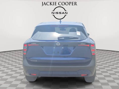 2025 Nissan Kicks S