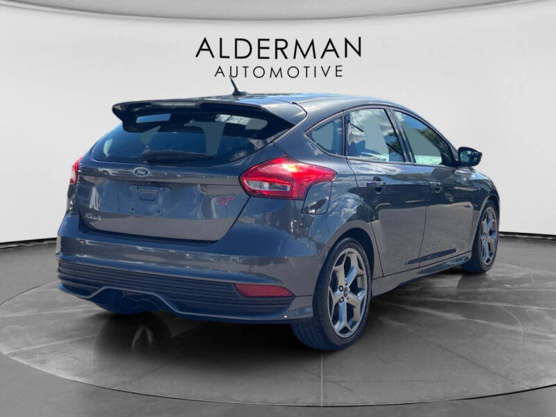 2018 Ford Focus ST