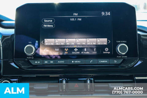 2023 Nissan Pathfinder SV