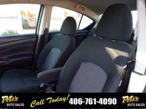 2019 Nissan Versa SV