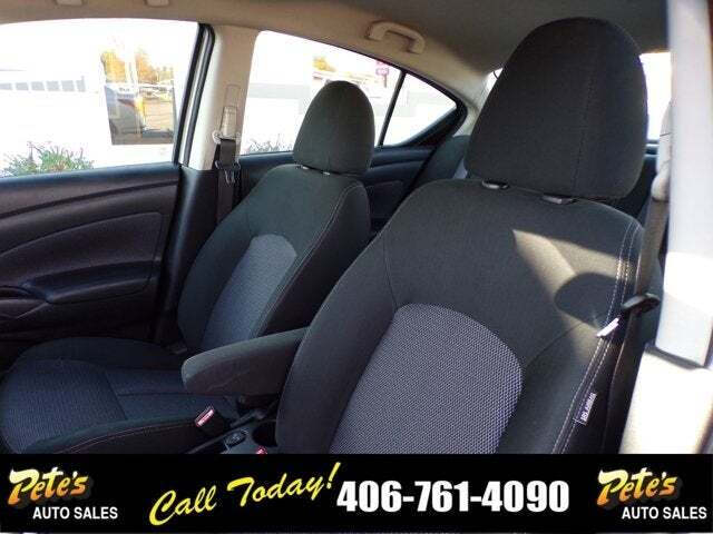 2019 Nissan Versa SV