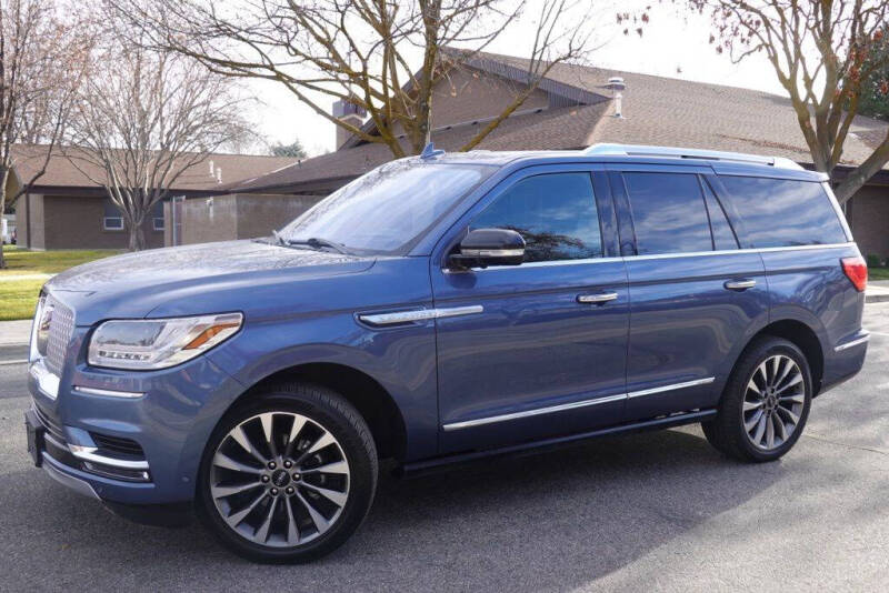 2019 Lincoln Navigator Select