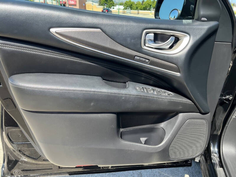 2017 Infiniti QX60