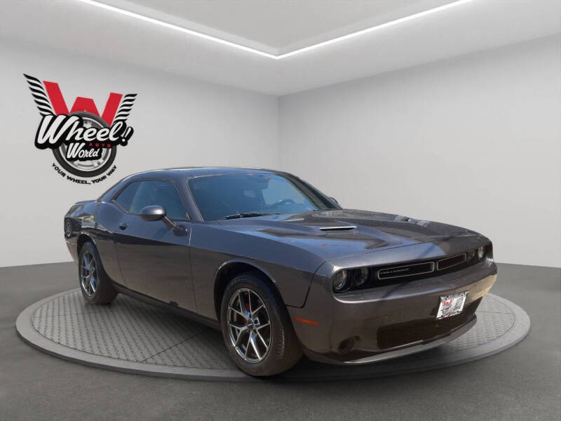 2020 Dodge Challenger SXT