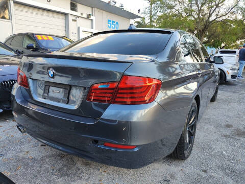 2016 BMW 5 Series 528i