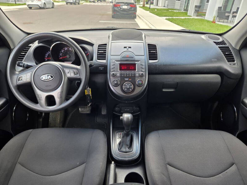 2011 Kia Soul +