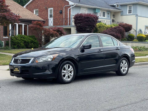 2008 Honda Accord for sale at Reis Motors LLC in Lawrence NY