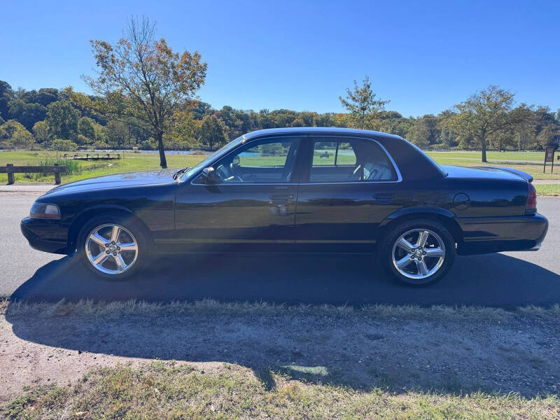 2004 Mercury Marauder