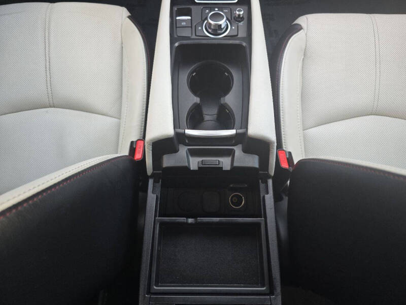 2018 Mazda MAZDA3 Grand Touring