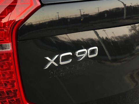 2021 Volvo XC90 T6 Inscription 7-Passenger