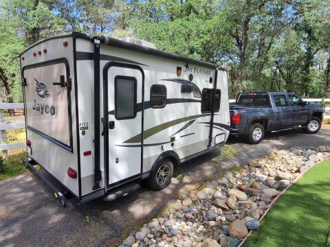 2015 Jayco Jay Feather Ultra Lite for sale at Deruelle's Auto Sales in Shingle Springs CA
