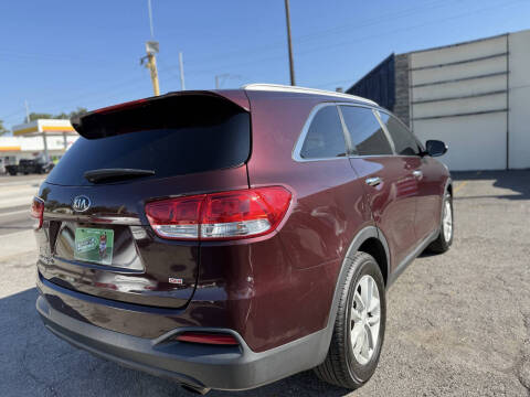 2018 Kia Sorento LX