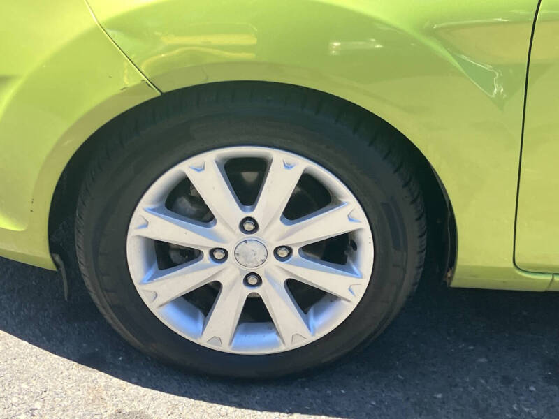2011 Ford Fiesta SE