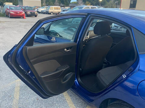 2018 Hyundai Accent SE